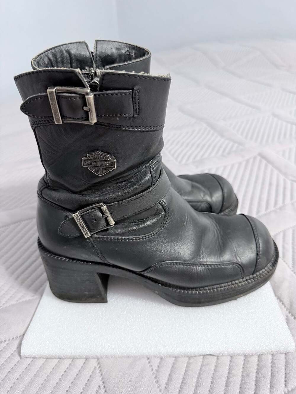 Harley-Davidson Women's 85303 Black Leather Double Buckle Motorcycle Boots 7

KD